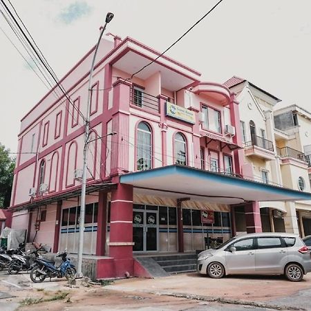 Reddoorz Near Nagoya Hill Batam 4 Otel Jodoh  Dış mekan fotoğraf