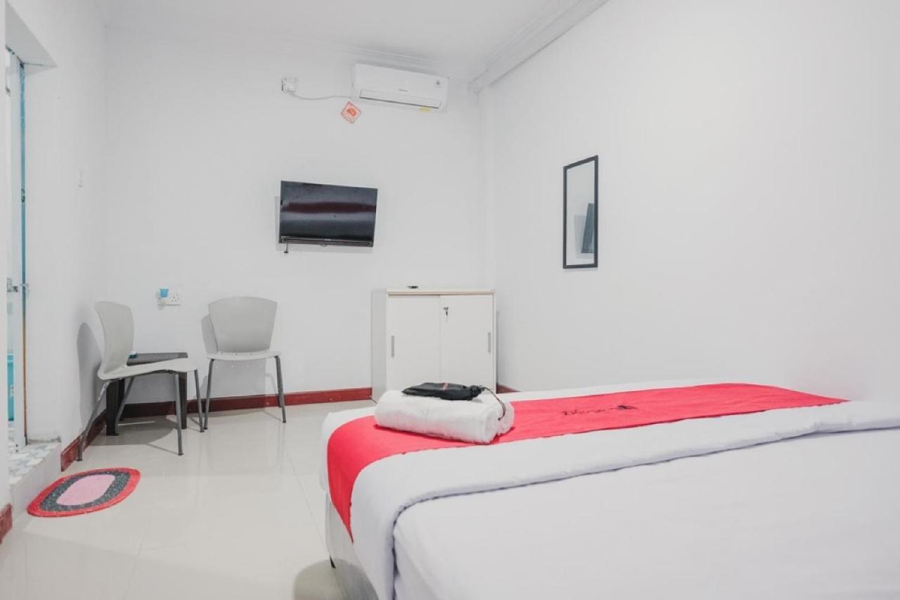 Reddoorz Near Nagoya Hill Batam 4 Otel Jodoh  Dış mekan fotoğraf