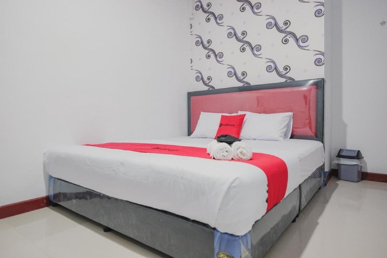 Reddoorz Near Nagoya Hill Batam 4 Otel Jodoh  Dış mekan fotoğraf